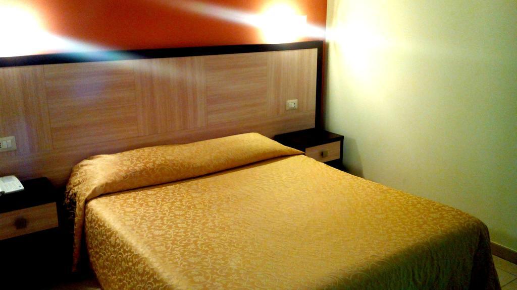 Hotel Giardino モドゥーニョ 部屋 写真
