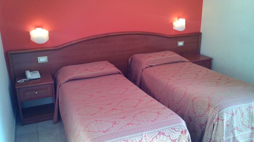 Hotel Giardino モドゥーニョ 部屋 写真